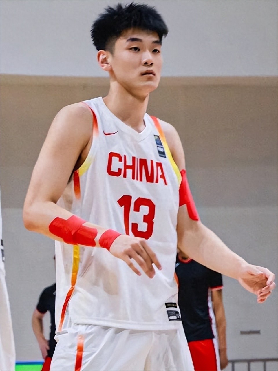 王洪泽如今, src, 已成为夏季