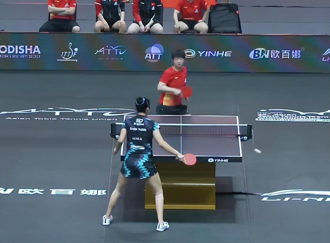 yid, 握手时她还